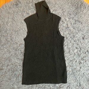 Pursuits Ltd Dark Green Sleeveless 100% Wool Turtleneck Sweater Size M